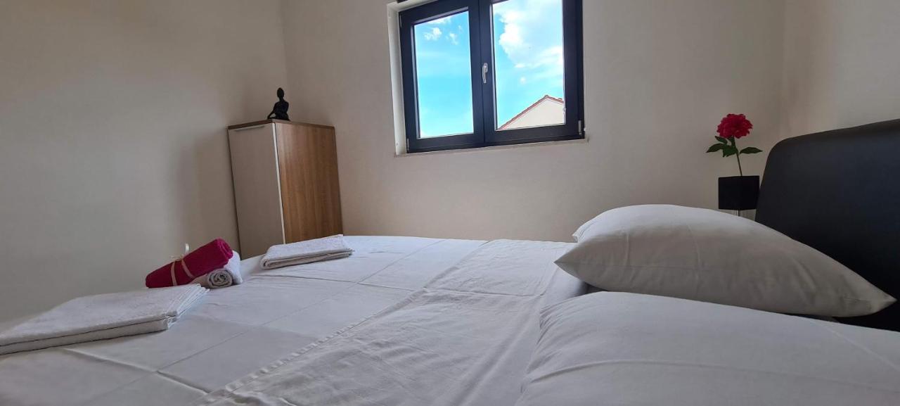 Apartments Centar Vodice Exterior photo